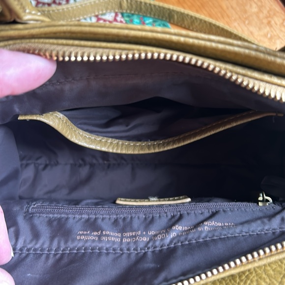 Matt & Nat Harvest color vegan leather wallet & purse with removable strap. EUC. - Picture 10 of 16